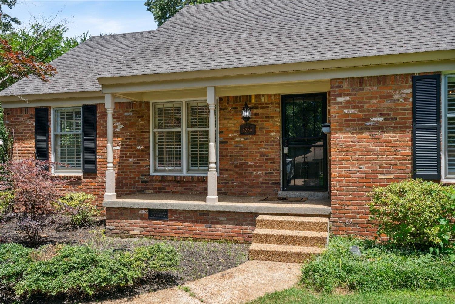 Woodcrest Dr, Memphis, TN 38111