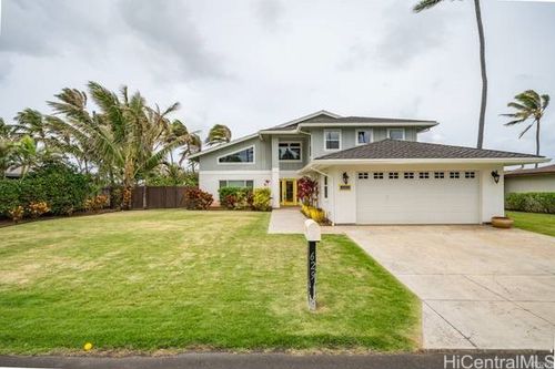 629 Milokai St, Kailua, HI, 96734-1625 | Card Image