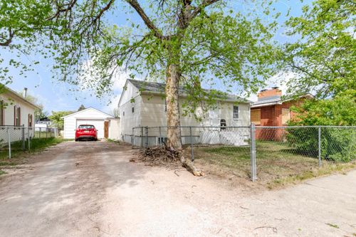 825 Holcomb Ave, Rapid City, SD, 57701-1226 | Card Image