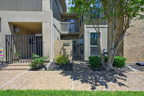 3006 Wayside Dr, Bedford, TX, 76021-4152 | Card Image