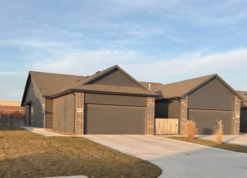 16688-16686-16688 W Lynndale St, Goddard, KS, 67052-9598 | Card Image