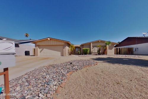 3938 W Redfield Rd, Phoenix, AZ, 85053-5462 | Card Image