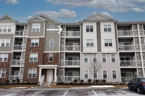 apt-402-250 Martins Lndg, North Reading, MA, 01864-2093 | Card Image