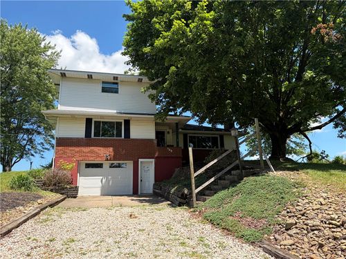 125 Srader Grove Rd, Freeport, PA, 16229-1916 | Card Image