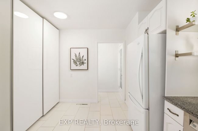 44 Rossburn Dr, House other with 4 bedrooms, 2 bathrooms and 3 parking in Etobicoke ON | Image 17