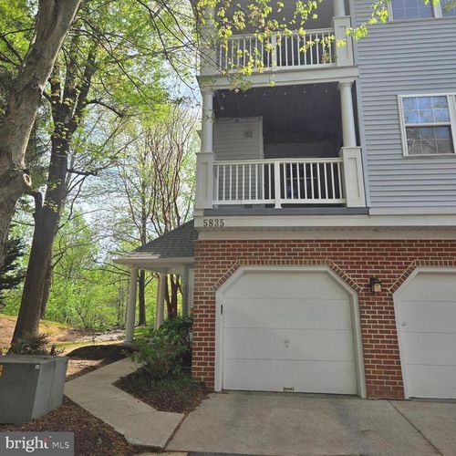 201-5835 Wyndham Cir, COLUMBIA, MD, 21044-3137 | Card Image