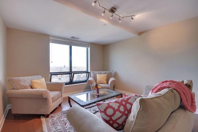 UNIT-3001 - 100 3 Rd Ave S, Condo with 1 bedrooms, 1 bathrooms and null parking in Minneapolis MN | Image 10
