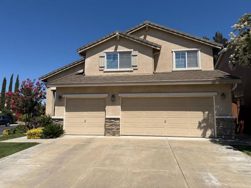 13008 Goldstone St, Lathrop, CA, 95330-8945 | Card Image