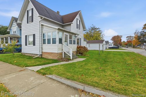 251 N 2nd St, Marine City, MI, 48039-1501 | Card Image