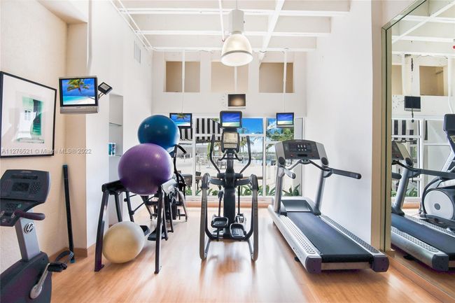 APT-2D - 4925 Collins Ave, Condo with 0 bedrooms, 1 bathrooms and null parking in Miami Beach FL | Image 18