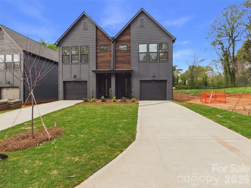 1b-2653 Ravencroft Dr, Charlotte, NC, 28208-3459 | Card Image