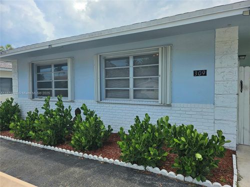 1-309 Se 12th Ave, Pompano Beach, FL, 33060-7424 | Card Image