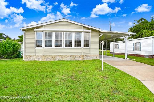 923 Vireo Dr, Barefoot Bay, FL, 32976-7350 | Card Image