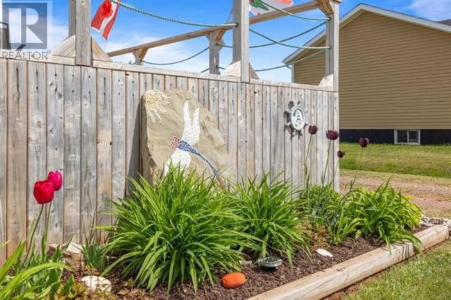 46 Sesame St, House other with 3 bedrooms, 2 bathrooms and null parking in Miminegash PE | Image 25