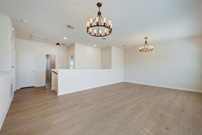 10005 Deer Chase Trl, House other with 4 bedrooms, 3 bathrooms and 4 parking in Austin TX | Image 16