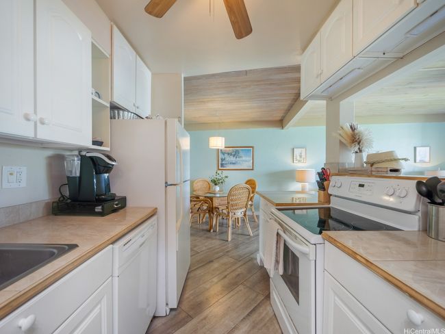 APT-315 - 87-561 Farrington Hwy, Condo with 1 bedrooms, 1 bathrooms and 1 parking in Waianae HI | Image 6