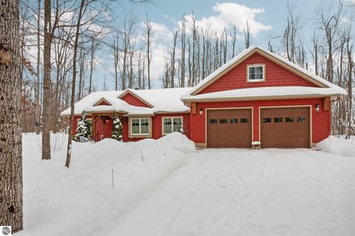 2620 Peregrine Dr, Elmira, MI, 49730-8797 | Card Image