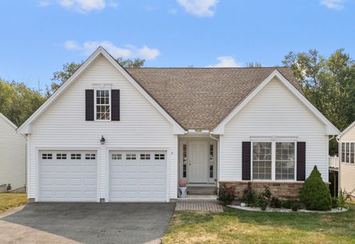 6-6 Mystique Ln, Cromwell, CT, 06416-4403 | Card Image