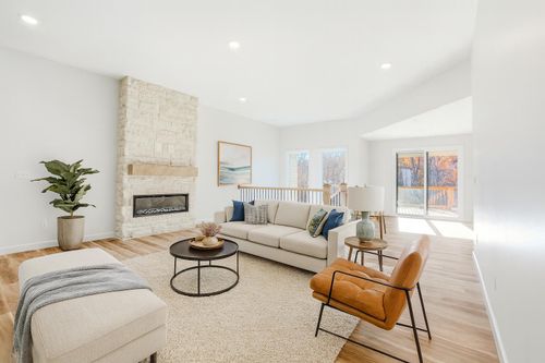 4308 Stone Mountain Pkwy, COLUMBIA, MO, 65201 | Card Image