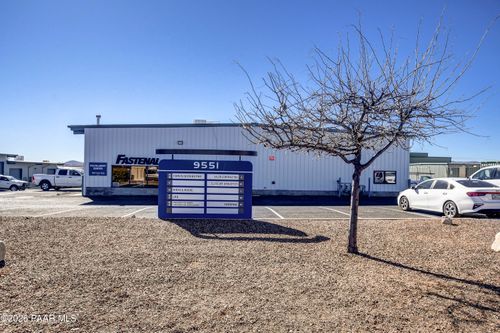9551 E Lorna Ln, Prescott Valley, AZ, 86314-2318 | Card Image