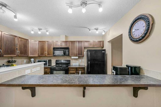 193 Luxstone Way Sw, Home with 3 bedrooms, 3 bathrooms and 2 parking in Airdrie AB | Image 19