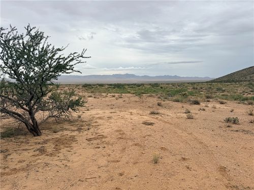 80 Acres Calle Bubba, Kingman, AZ, 86401 | Card Image