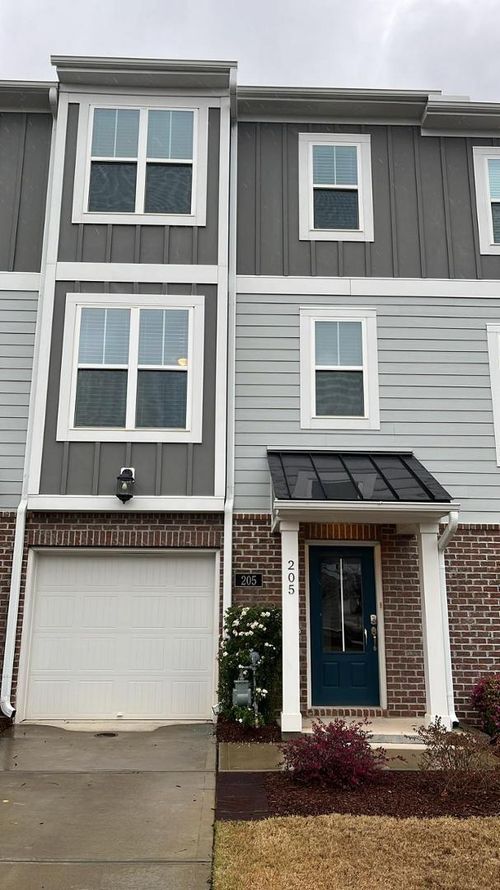 425 Rhamkatte Rd, Holly Springs, NC, 27540-6358 | Card Image