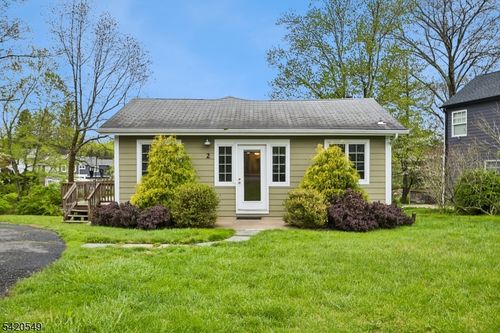 2 Aster Ter, Mendham, NJ, 07945-1314 | Card Image
