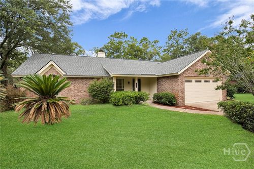 430 Arlington Dr, Hinesville, GA, 31313-3538 | Card Image