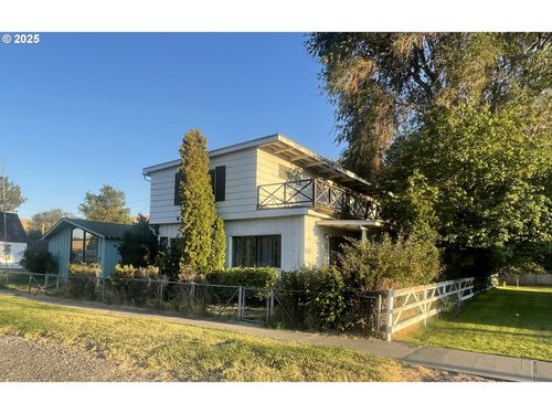 150 E Main St, Ione, OR, 97843-5001 | Card Image