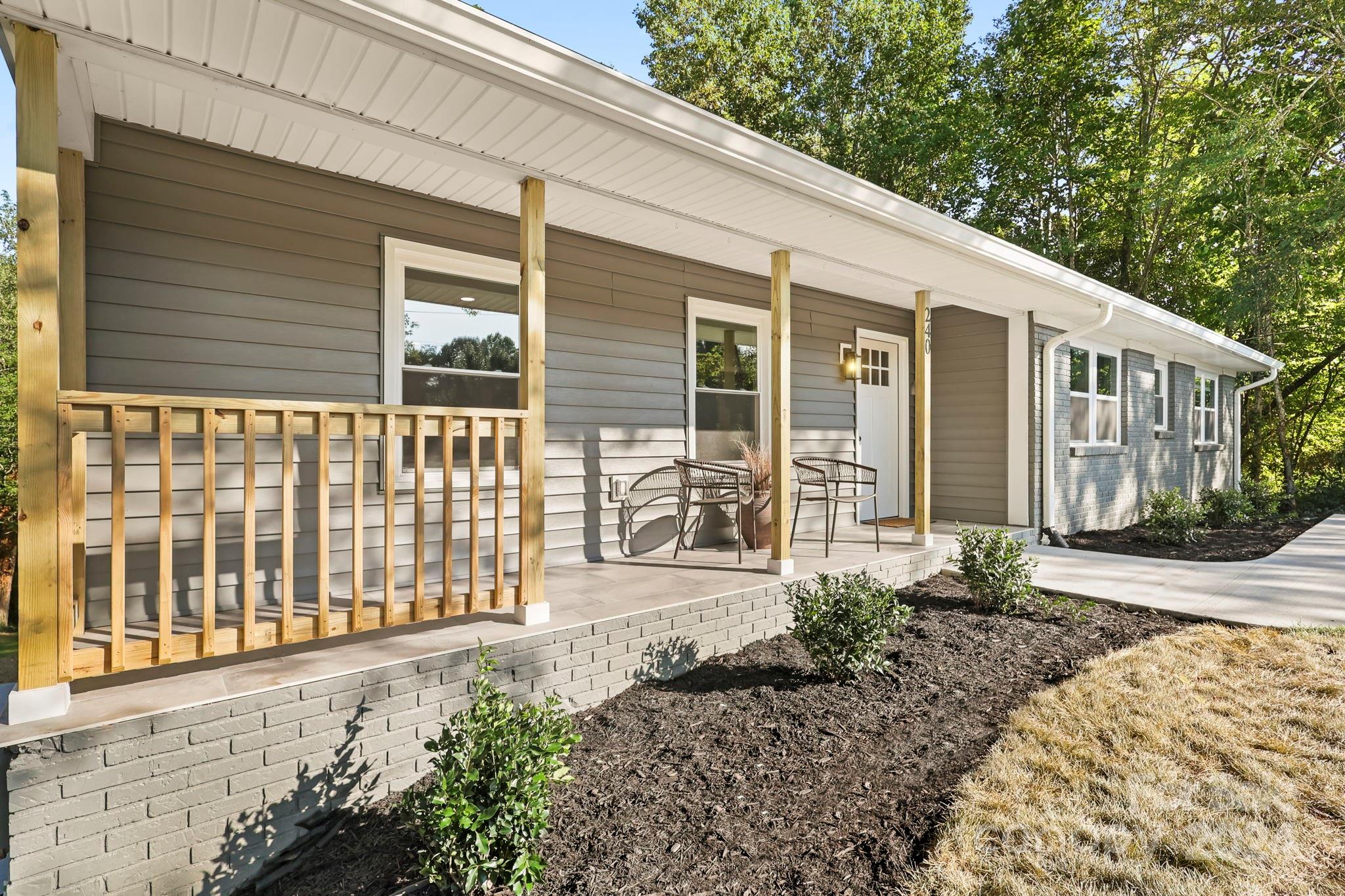 Bent Creek Ranch Rd, Asheville, NC 28806