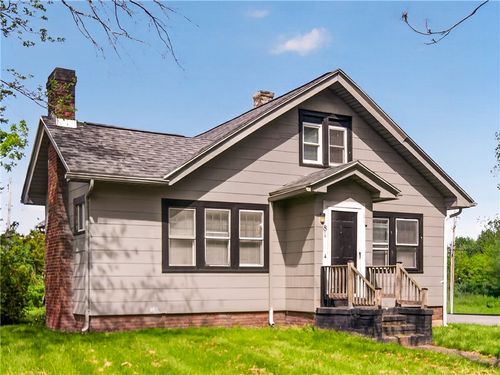 81 Baier Dr, Gates, NY, 14606-5311 | Card Image