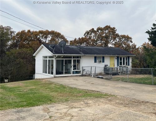 1206 Thomas Ridge Rd, Leon, WV, 25123-8680 | Card Image