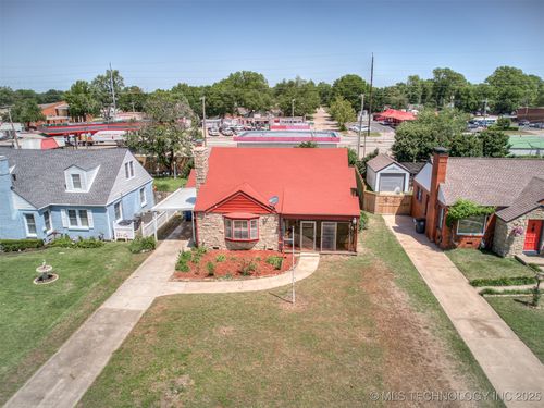 3923 11th Pl, Tulsa, OK, 74112-5111 | Card Image