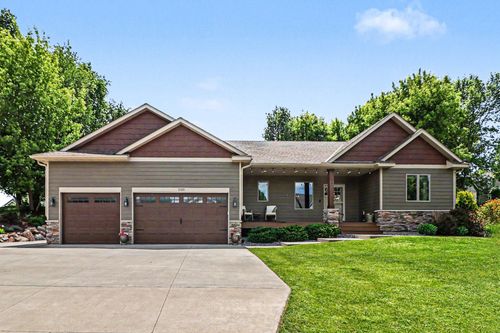 1120 Park Ln Se, New Prague, MN, 56071-2506 | Card Image