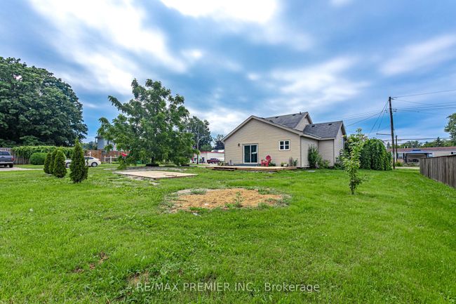 45 Wellington St, House other with 4 bedrooms, 2 bathrooms and 3 parking in Port Burwell ON | Image 35