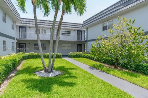 n-631 Saxony N, Delray Beach, FL, 33446-1055 | Card Image