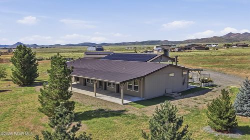 9940 E Saddle Horn Trl, Prescott Valley, AZ, 86315-4933 | Card Image