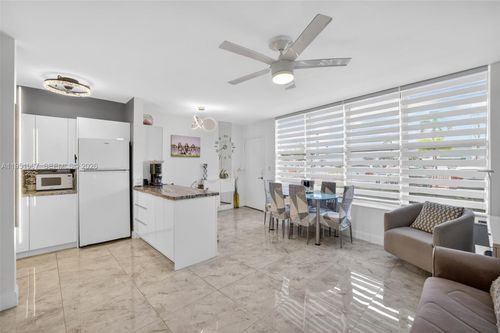 apt-122-3177 S Ocean Dr, Hallandale Beach, FL, 33009-8213 | Card Image