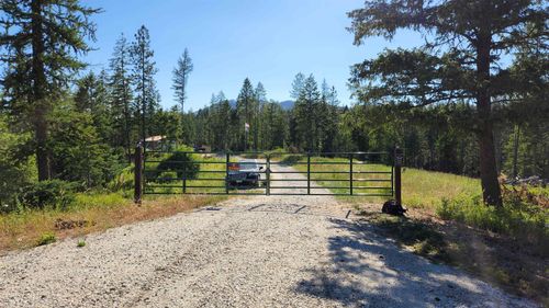 5249 D Olinger Rd, Springdale, WA, 99173-9734 | Card Image