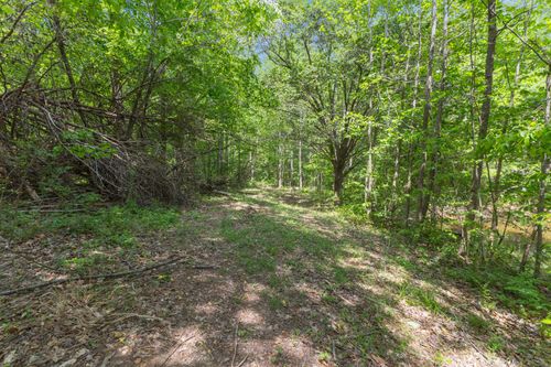 671 Poplar Ridge Rd, Chapmansboro, TN, 37035-5338 | Card Image