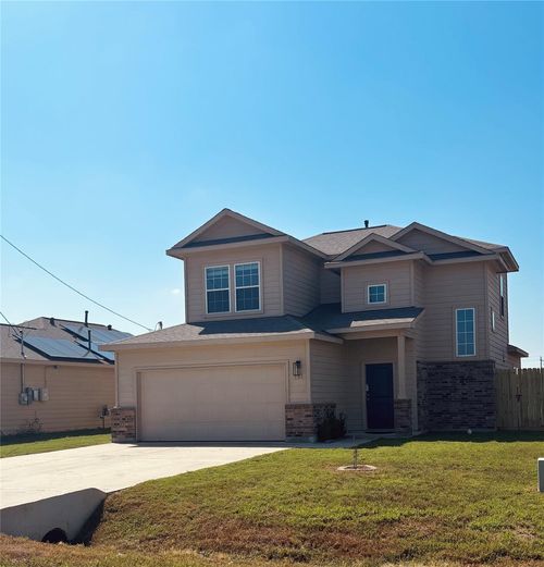 121 Road 51021, Cleveland, TX, 77327-5452 | Card Image