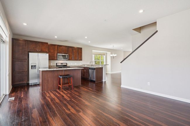 6-web-or-mls-- 8169 Central Park Way-1806-006.jpg | Image 6
