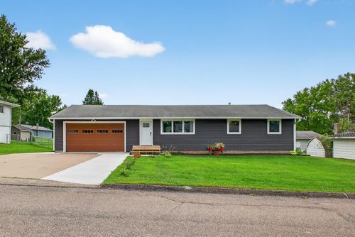 318 10th St E, Wabasha, MN, 55981-1522 | Card Image