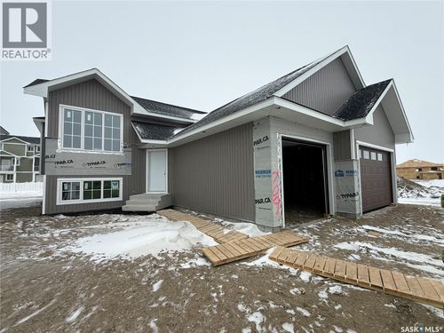 709 Ballesteros Cres, Warman, SK, S0K4S4 | Card Image