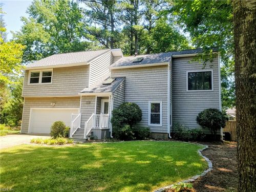 504 Torrey Ct, Virginia Beach, VA, 23454-3324 | Card Image