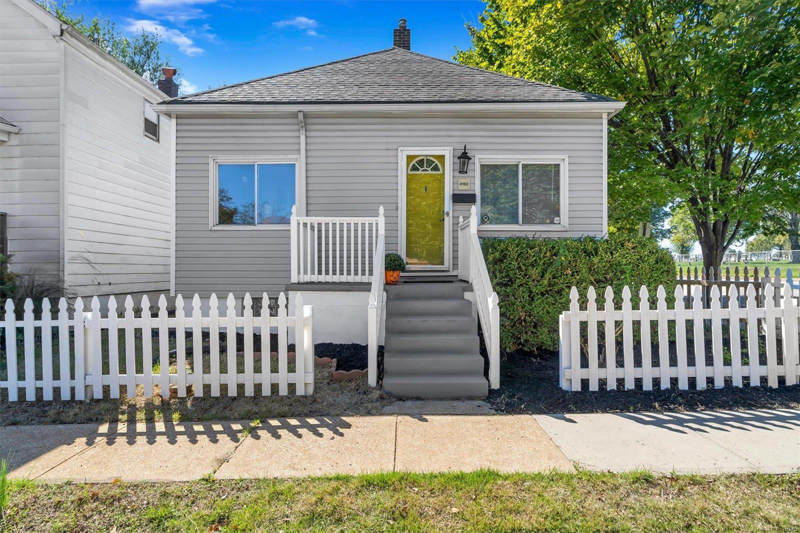 Concordia Ave, Saint Louis, MO 63116