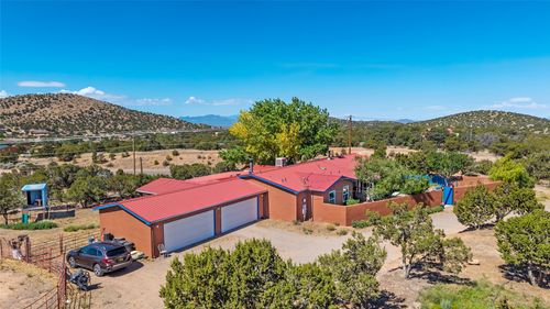 12 Apache Ridge Rd, Santa Fe, NM, 87505-8903 | Card Image