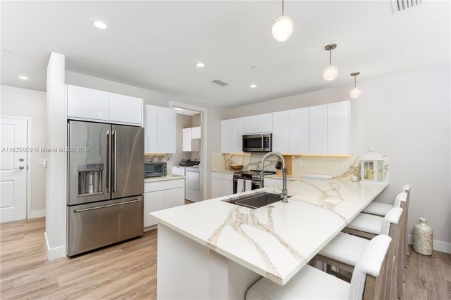 UNIT-403 - 41 Sw Seminole St, Condo with 1 bedrooms, 2 bathrooms and null parking in Stuart FL | Image 5