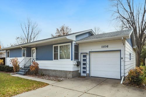 1106 11th Ave Ne, ABERDEEN, SD, 57401-2231 | Card Image